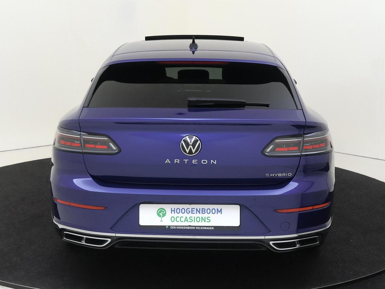 Volkswagen Arteon Shooting Brake 1.4 TSI eHybrid R-Line Business | SoH 100% | Panoramadak | 360 camera | Adaptieve demping systeem | 3-zone airco | Parkeerassistent | Dodehoek detectie | Keyless |
