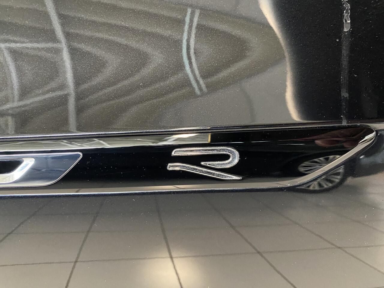 Volkswagen Arteon Shooting Brake 1.4 TSI eHybrid R-Line Business+ Panoramadak / Trekhaak /Camera / Apple carplay