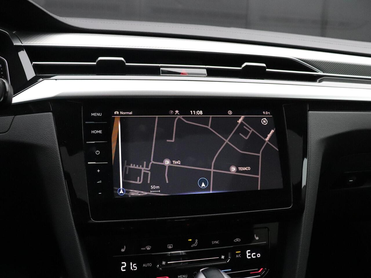 Volkswagen Arteon 1.4 TSI eHybrid R-Line Business+ | PANO-DAK | SOH 92,6% | TREKHAAK | CAMERA | HEAD-UP | STOEL/STUURVERW. | APPLE CARPLAY |