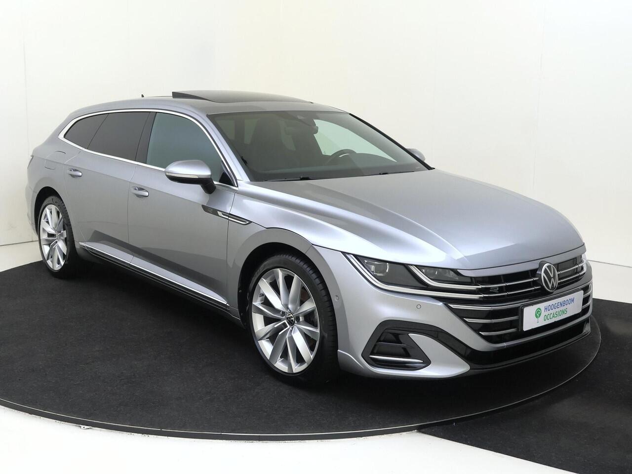 Volkswagen Arteon Shooting Brake 1.4 TSI eHybrid R-Line Business+ | Panoramadak | Trekhaak | 360 camera | 3-zone airco | Parkeerassistent | Stoel- en stuurwielverwarming | Keyless |