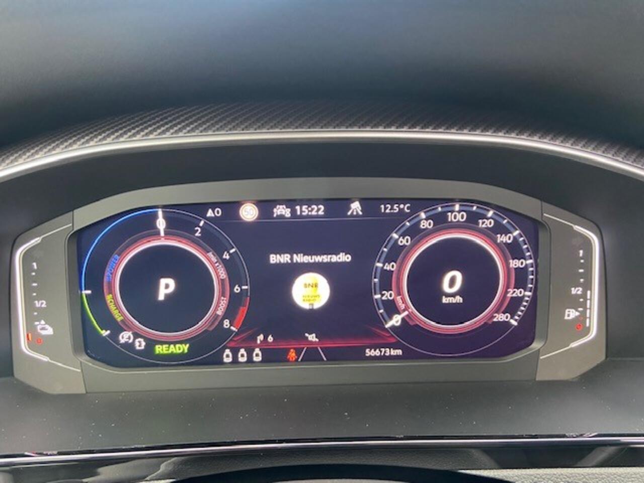 Volkswagen Arteon Shooting Brake 1.4 TSI eHybrid R-Line Business+ / PANODAK / 360"CAMERA / APP.Connect / NAVI / Elektr. Trekhaak