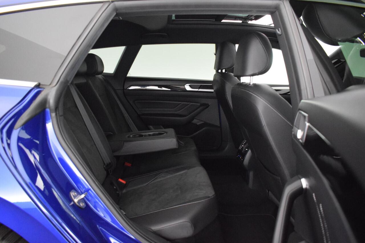 Volkswagen Arteon Shooting Brake 1.4 TSI 218pk eHybrid R-Line Business+ Trekhaak Camera Keyless Virtual Cockpit Panoramadak Navigatie