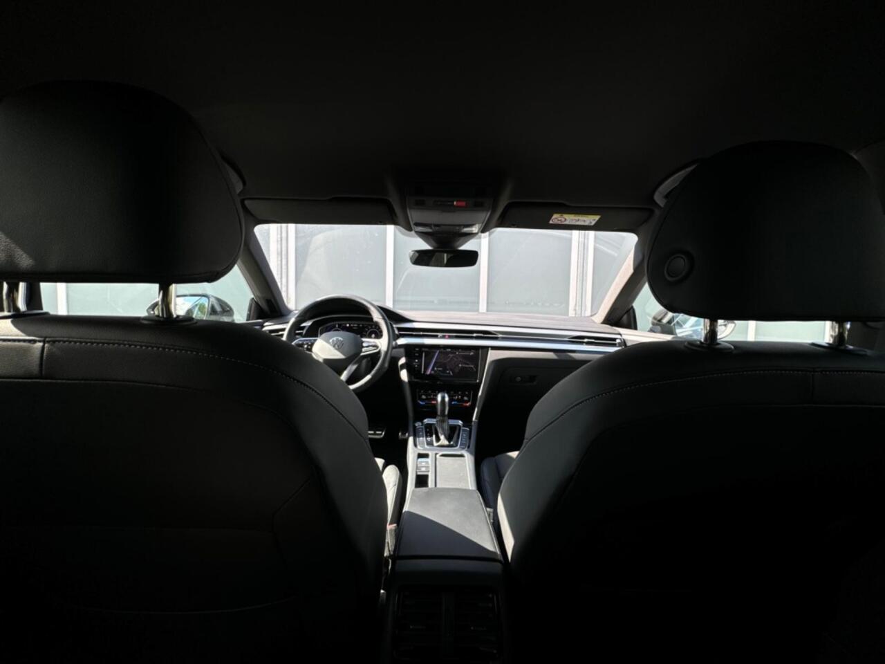 Volkswagen Arteon Shooting Brake 1.4 TSI eHybrid 218pk R-Line | Camera | DCC | ACC