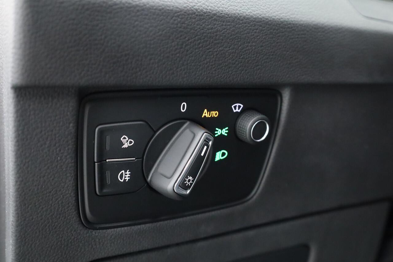 Volkswagen Arteon Shooting Brake 1.4 TSI eHybrid R-Line Business+ | Pano | HUD | 360cam | Massage | Elek. Trekhaak | Stoel- Stuurverw. | Adapt. Cruise