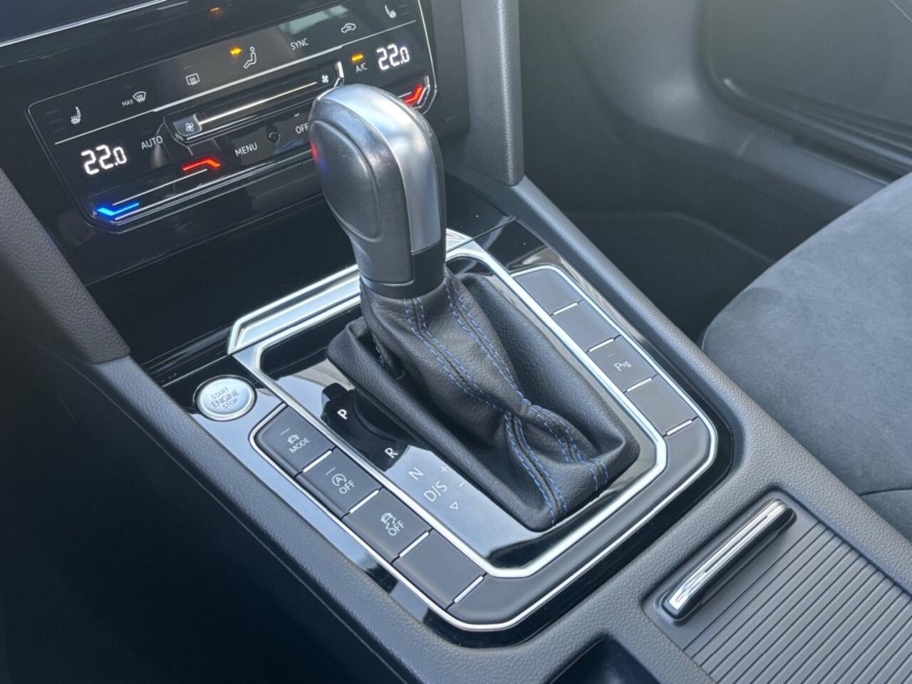 Volkswagen Arteon 2.0 TSI R 320PK AUTOMAAT 4MOTION PANORAMA HEADUP.