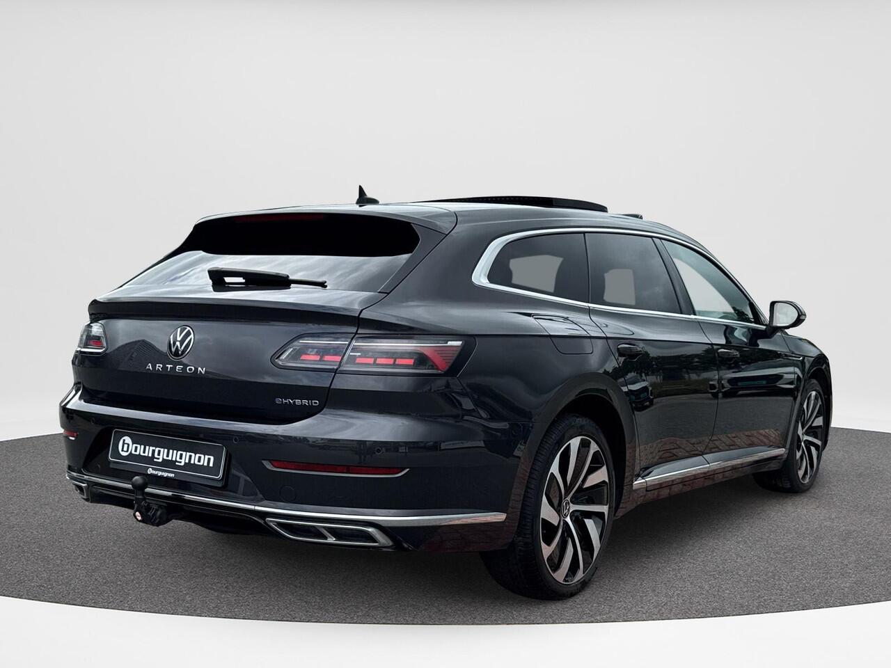 Volkswagen Arteon Shooting Brake 1.4 TSI eHybrid R-Line Business+ | PHEV | 87% SOH | Trekhaak | ACC | 218 Pk | HUD | A. Camera |