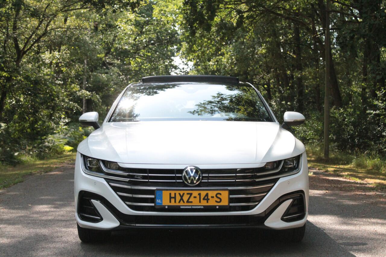 Volkswagen Arteon 1.4 TSI eHybrid R-Line Business+ | Pano | ACC | Trekhaak
