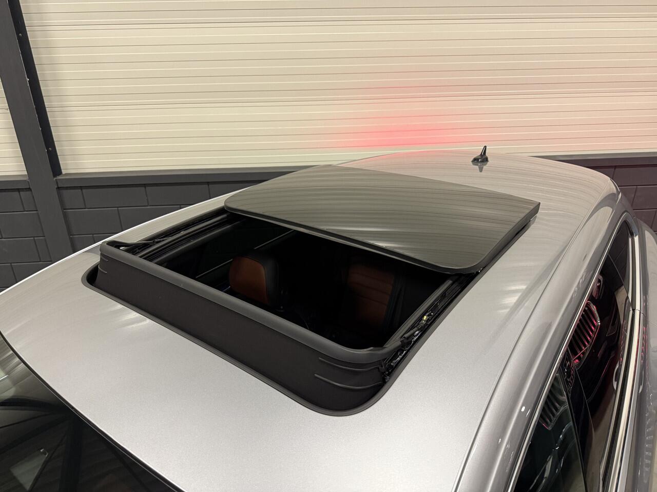 Volkswagen Arteon Shooting Brake 1.4 TSI eHybrid PANO/TREKHAAK/TWO-TONE LEER/TREKHAAK/360CAMERA/ACC/18"MUSCAT/CARPLAY/STANDKACHEL/SFEER/VIRTUAL/MATRIX/DONKERE HEMEL/NET OH BEURT GEHAD!!