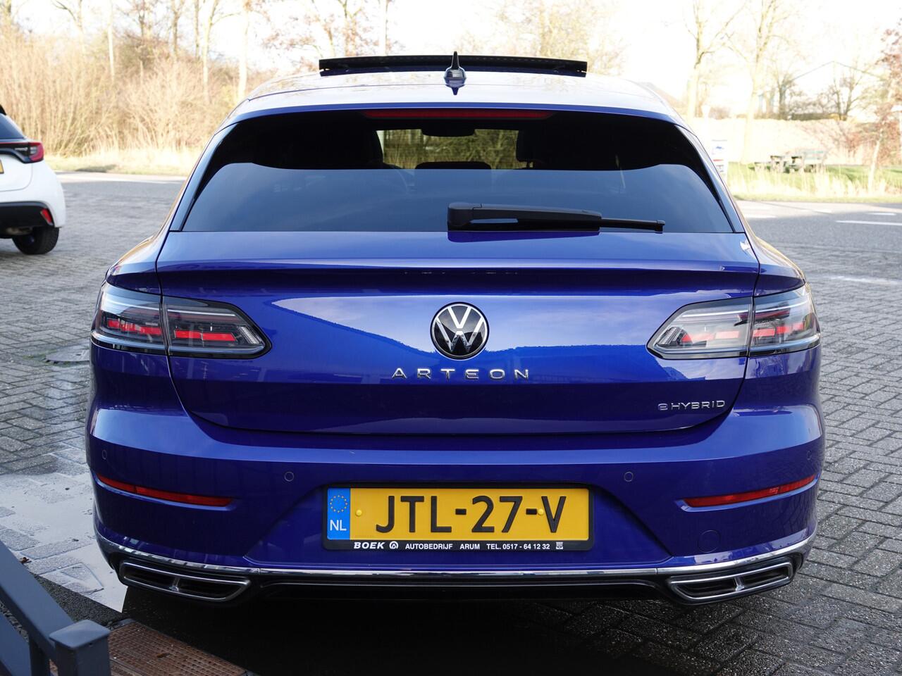 Volkswagen Arteon Shooting Brake 1.4 TSI eHybrid R-Line PANO | HUD | TREKH. | ACC | DODE-HOEK