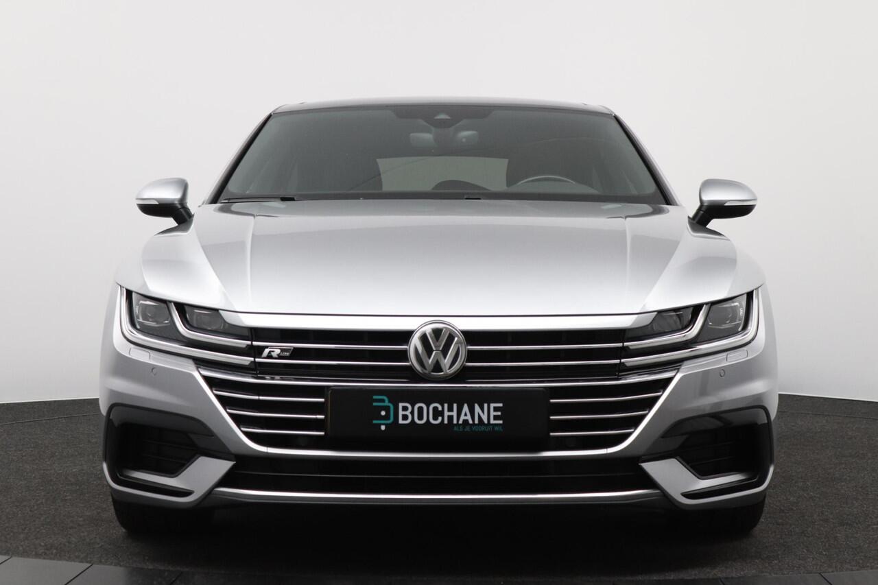 Volkswagen Arteon 1.5 TSI Business R | Panoramadak | R Line | Camera |