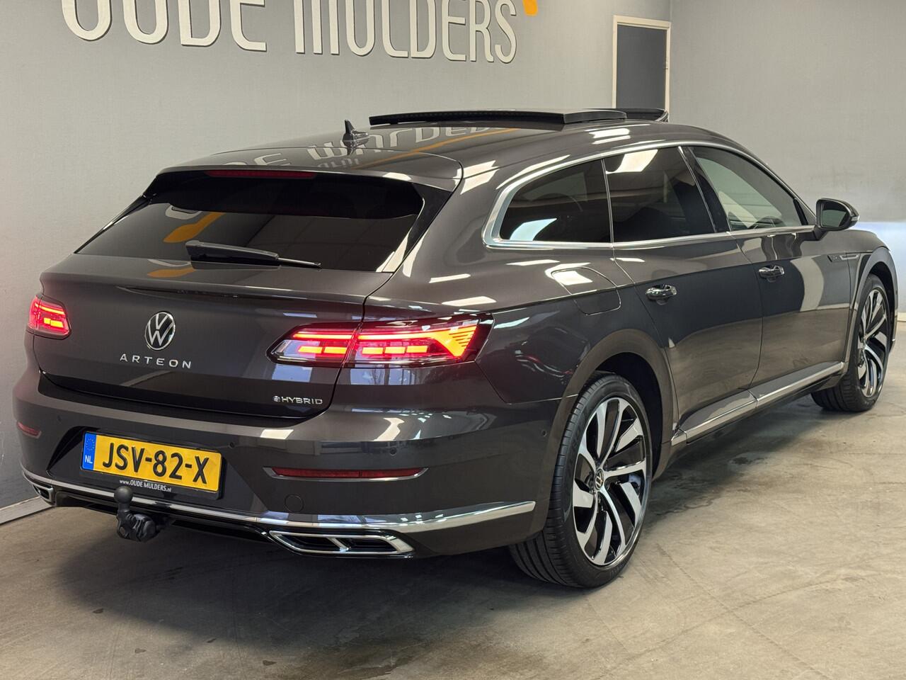 Volkswagen Arteon Shooting Brake 1.4 R-Line R-Line/Panoramadak/Trekhaak/360 Camera