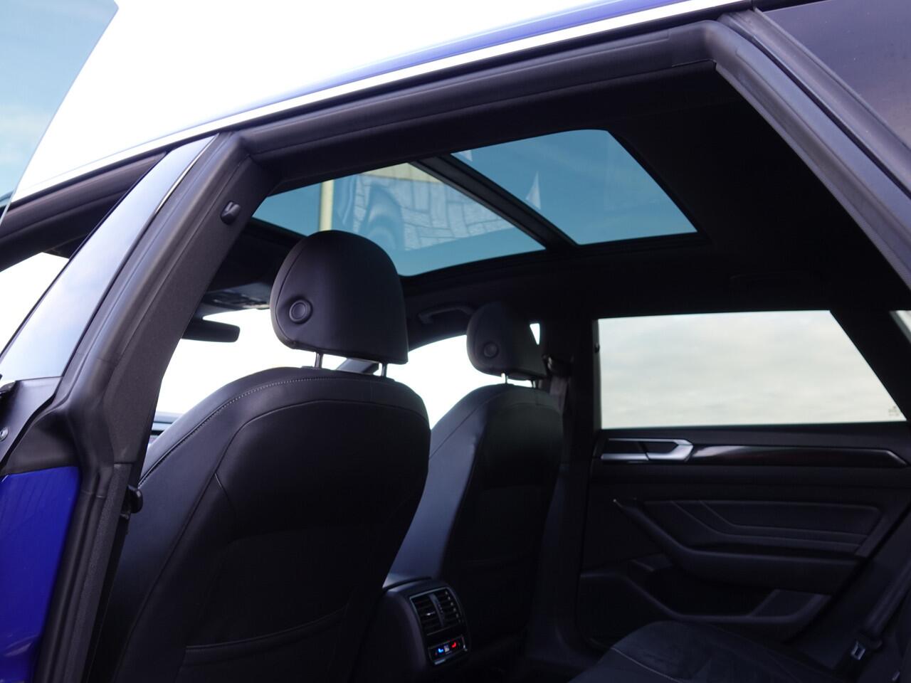 Volkswagen Arteon Shooting Brake 1.4 TSI eHybrid R-Line PANO | HUD | TREKH. | ACC | DODE-HOEK