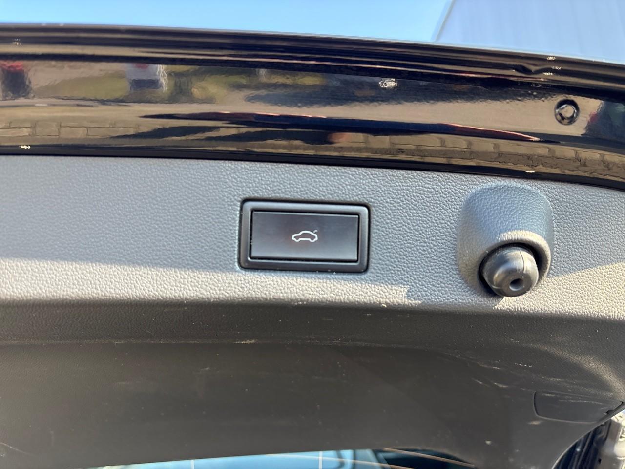 Volkswagen Arteon Shooting Brake 2.0 TSI R-Line PANODAK VIRTUAL LEDER LED NAVI 19"LMV