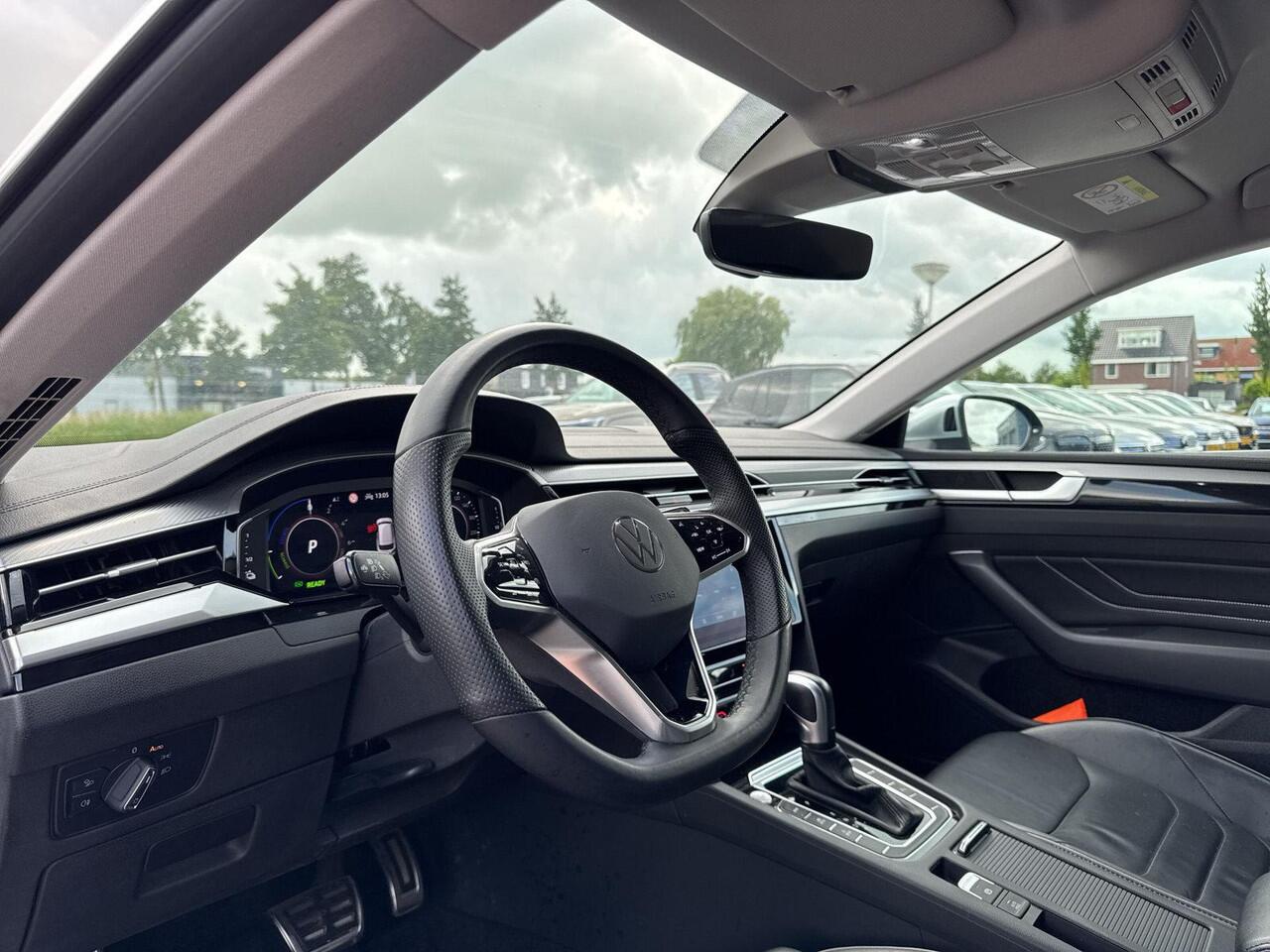 Volkswagen Arteon Shooting Brake 1.4 TSI eHybrid Elegance Business+ | 218 Pk | PHEV | Trekhaak | A. cam | Leder |