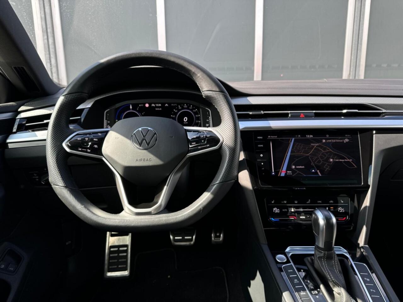 Volkswagen Arteon Shooting Brake 1.4 TSI eHybrid 218pk R-Line | Camera | DCC | ACC