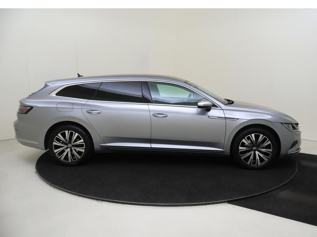 Volkswagen Arteon Shooting Brake 1.4 TSI eHybrid Elegance Business+ | Adaptieve demping | Keyless | Navigatie | Lederen bekleding | Achteruitrijcamera | CarPlay |