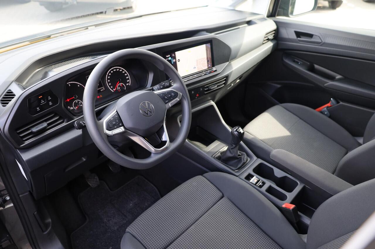 Volkswagen CADDY Cargo 2.0 TDI Comfort 123PK / 90kW, 16" LMV, achteruitrijcamera (rear view), ErgoComfort stoel bestuurderskant, lat om lat laadruimte, laadvloer, navigatie, Apple Carplay / Android Auto, multifunctioneel stuurwiel, cruise control, dichte achterdeuren, tre