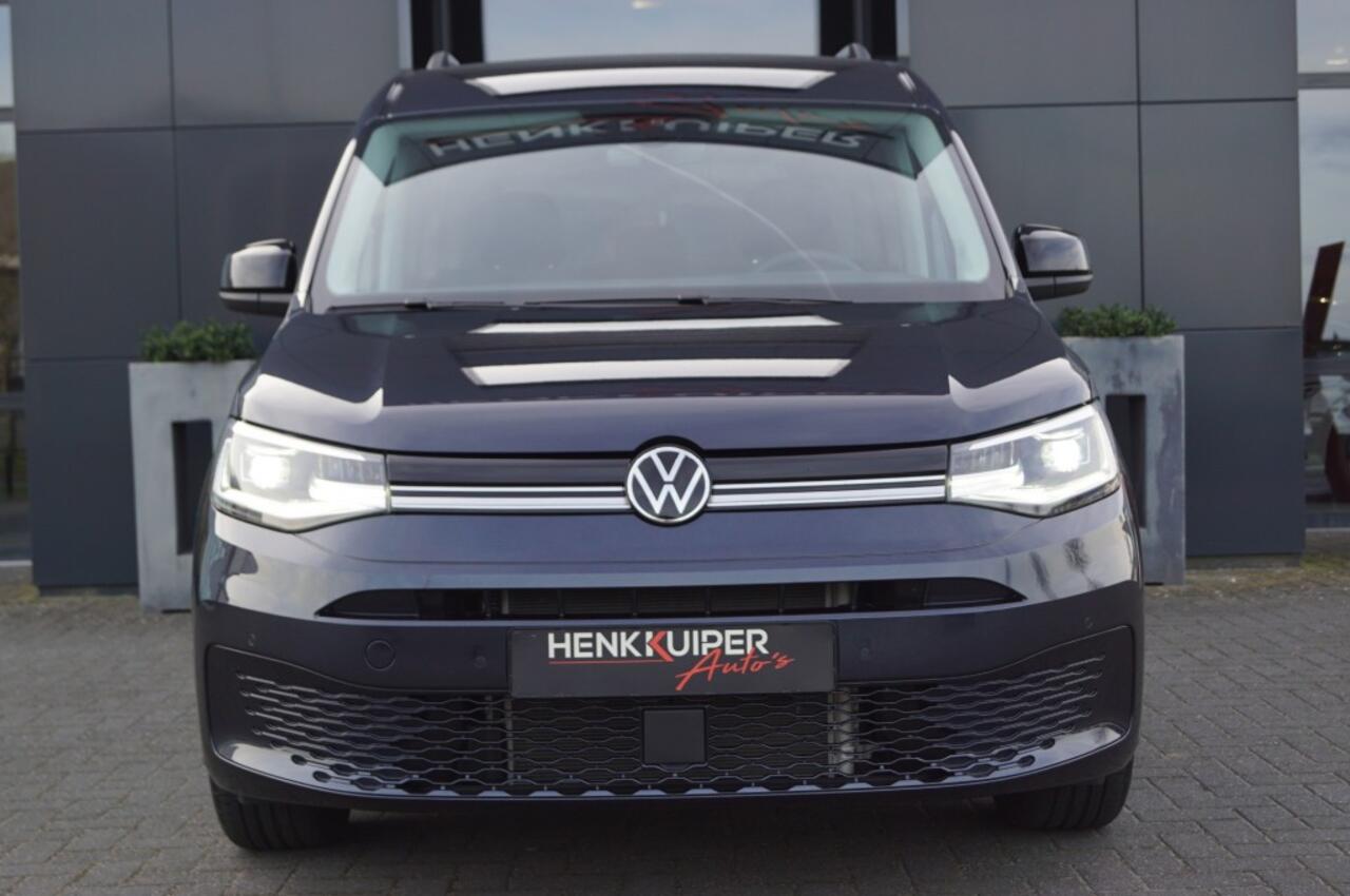 Volkswagen CADDY 1.5 TSI DSG Style / LED / Virtual cockpit / Camera / Navi / PDC