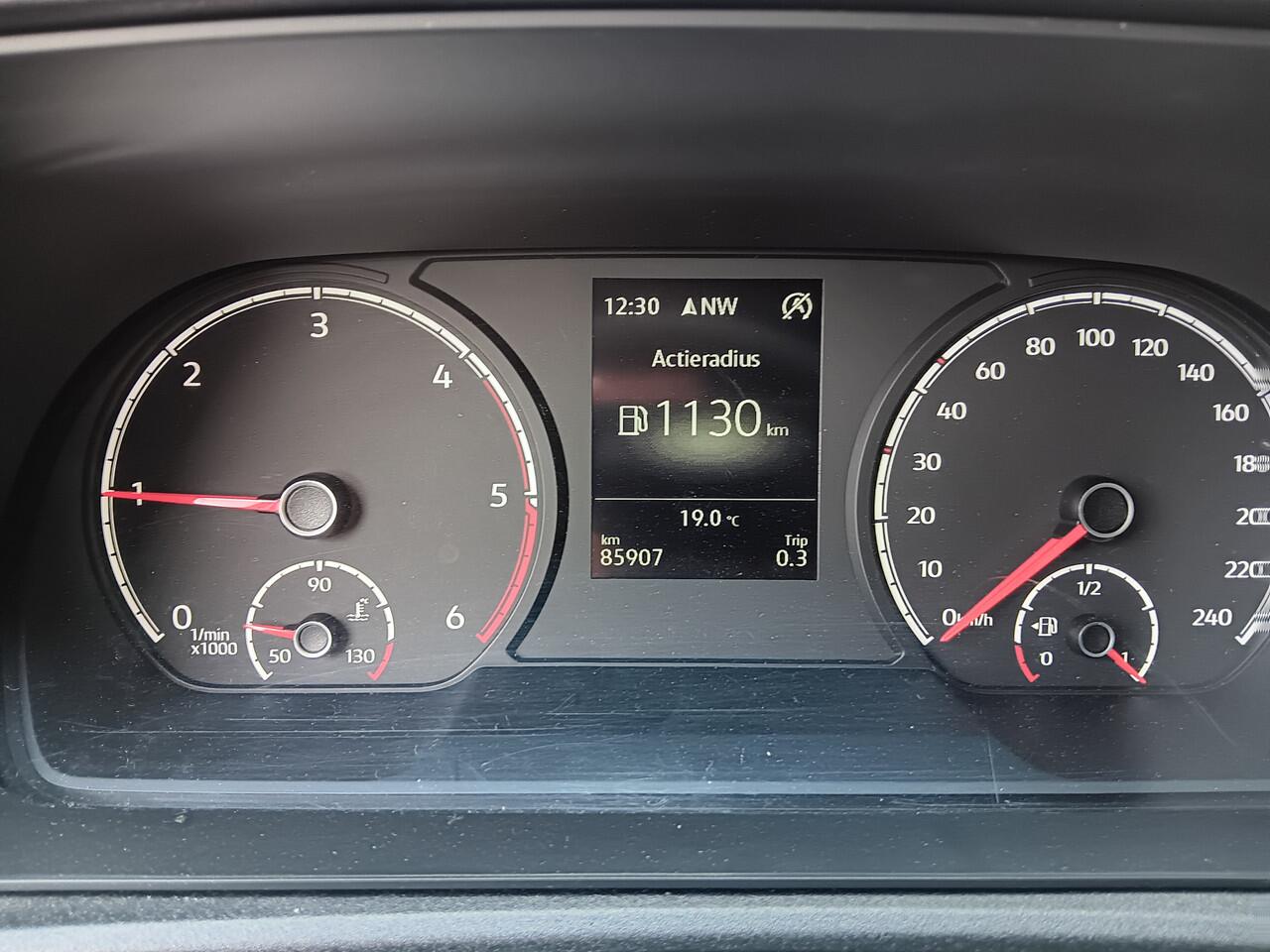 Volkswagen CADDY Cargo 2.0 TDI 102PK Comfort, SPORTSTOELEN, AIRCO, NAVIGATIE, 18" LMV, incl. 12 MND BOVAGGARANTIE Uniek!