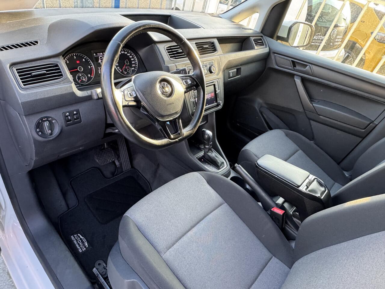 Volkswagen CADDY 2.0 TDI 102pk DSG L2H1 BMT Maxi C-Edition Navigatie Xenon Voorruit verwarming Apple Carplay