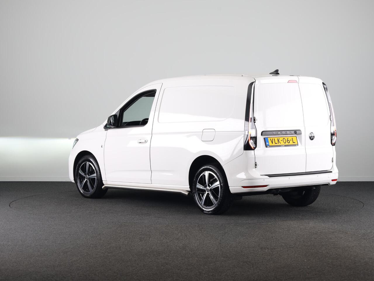 Volkswagen CADDY Cargo 2.0 TDI 1st Edition 122 pk Automaat (DSG) | Navigatie | Parkeersensoren achter | Achteruitrijcamera | Adaptieve cruise control | LED koplampen |