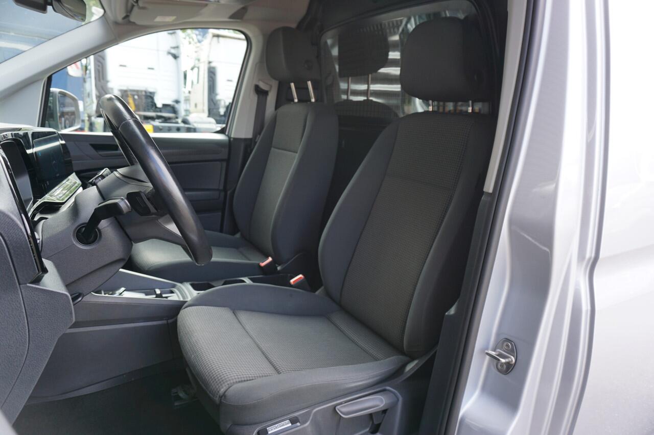 Volkswagen CADDY Cargo 123PK Automaat 1st Edition Trekhaak Navi Led Cruise control 17" Velgen Digitale cockpit Parkeersensoren Camera