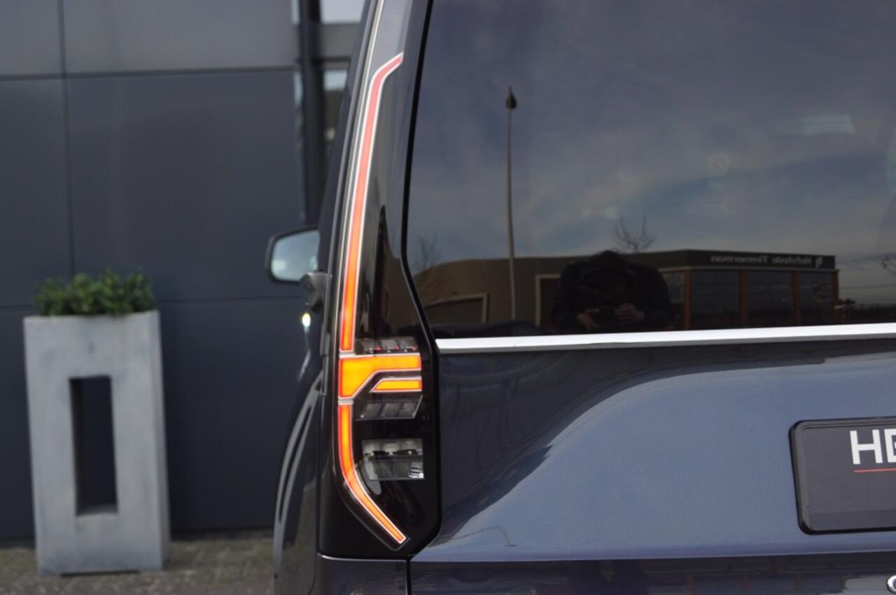 Volkswagen CADDY 1.5 TSI DSG Style / LED / Virtual cockpit / Camera / Navi / PDC