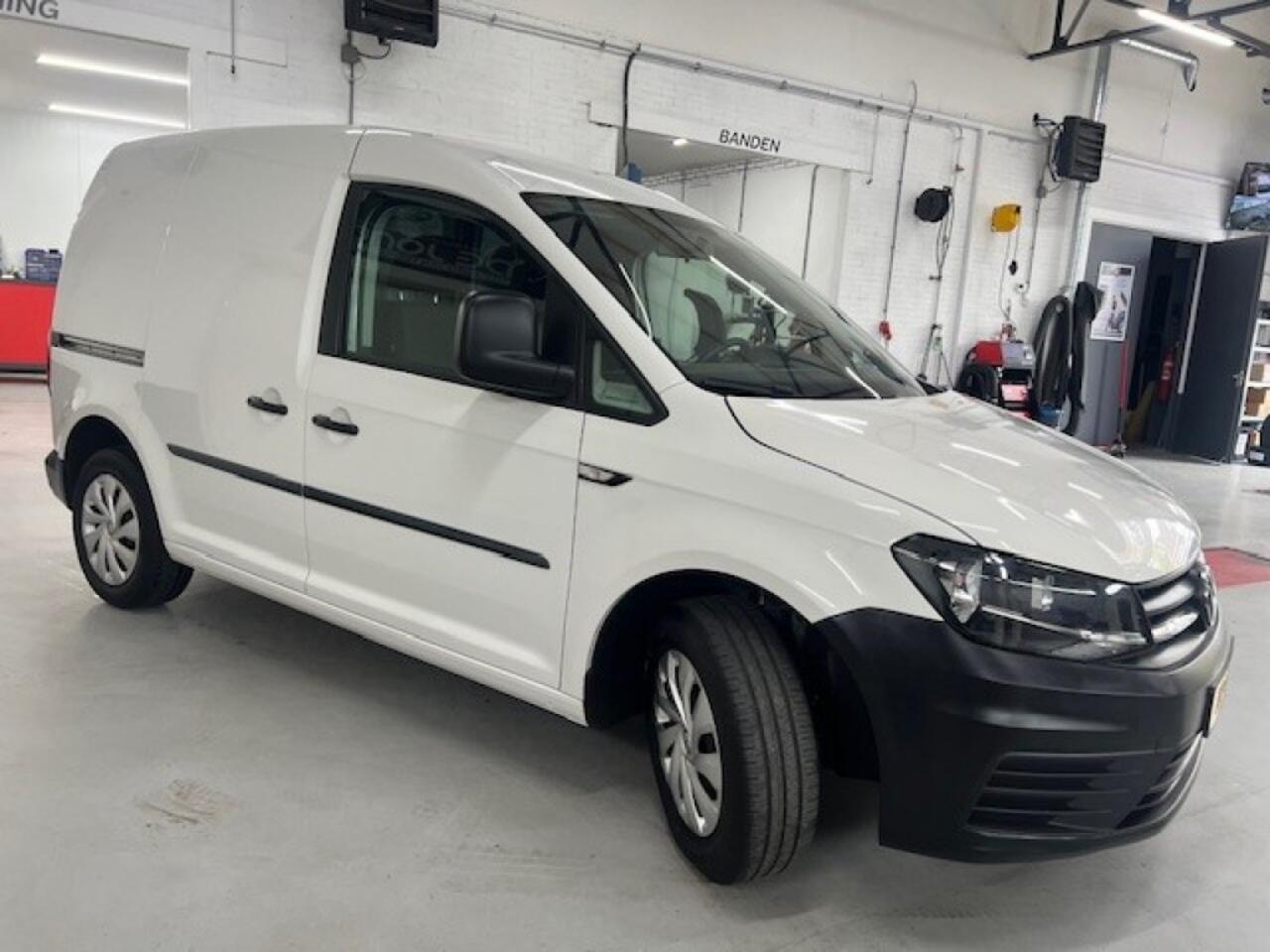 Volkswagen CADDY 2.0 TDI L1H1 BMT TR. AIRCO, Bluetooth, Cruise control, Betimmering