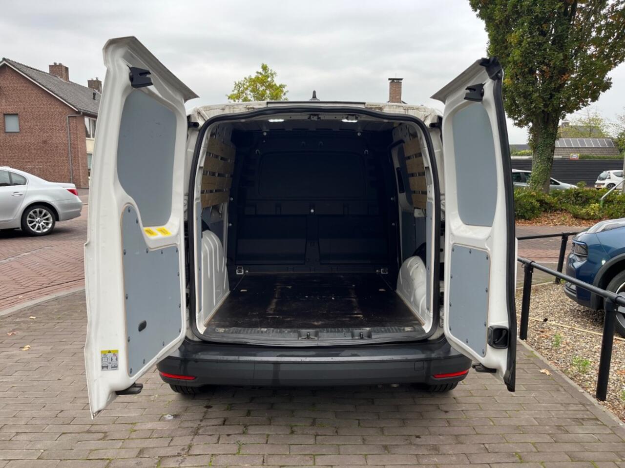 Volkswagen CADDY 2.0 TDI / AIRCO / CRUISE CTR. / RADIO / SCHUIFDEUR / ELEK. RAMEN