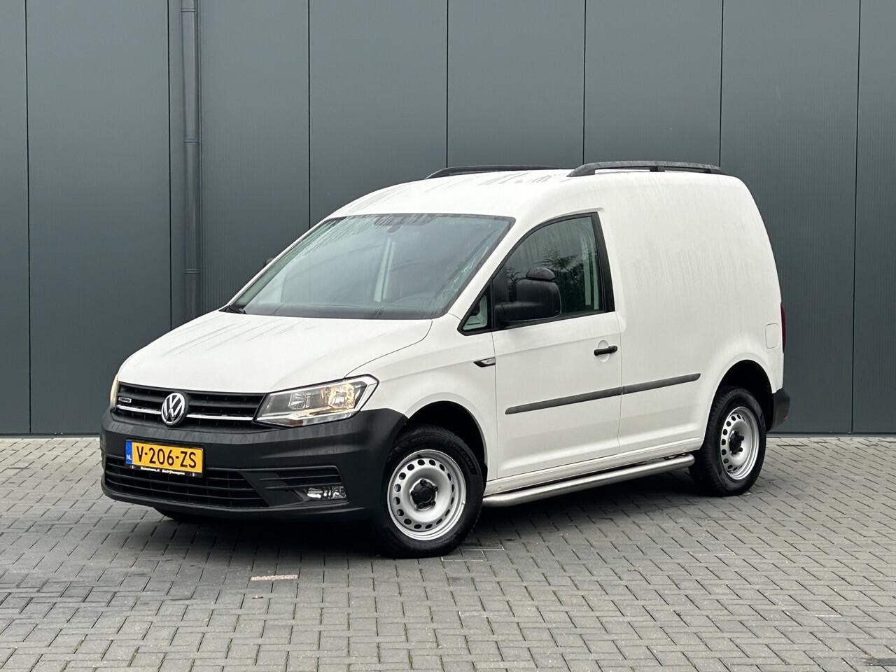 Volkswagen CADDY 2.0 TDI 123 PK / L1H1 / 4x4 / 4Motion / 1e EIG. / ACHTERKLEP / TREKHAAK / INRICHTING / AIRCO / CRUISE / NAVI / APPLE CARPLAY