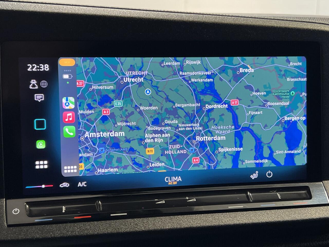 Volkswagen CADDY Cargo 1.5 TSI Style | Apple Carplay/Android Auto | LM Velgen 16" | Cruise Control | Trekhaak | Betonplex in Laadruimte | Parkeersensor Achter |