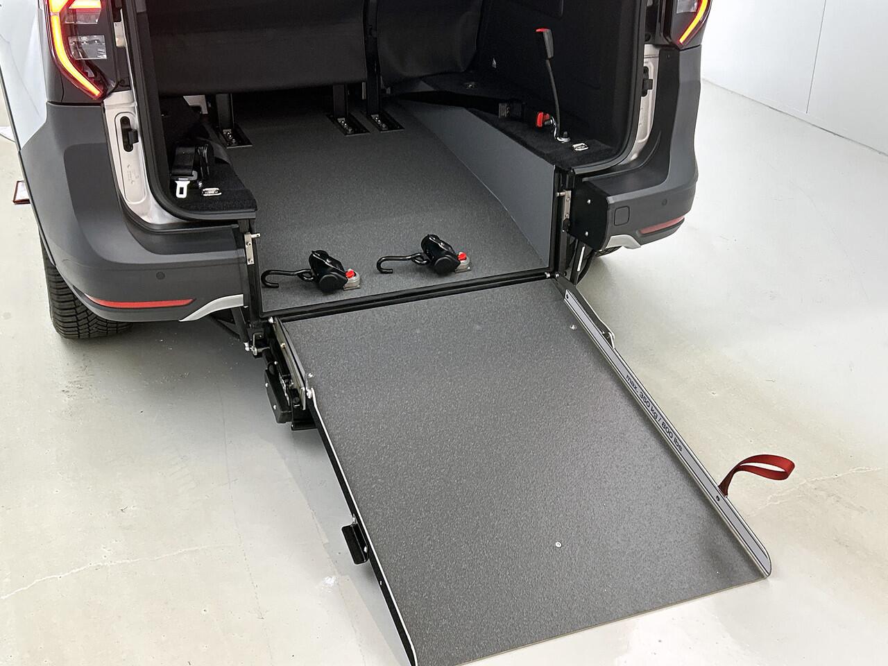 Volkswagen CADDY 1.5 TSi Pan Americana Direct leverbaar! Rolstoelauto