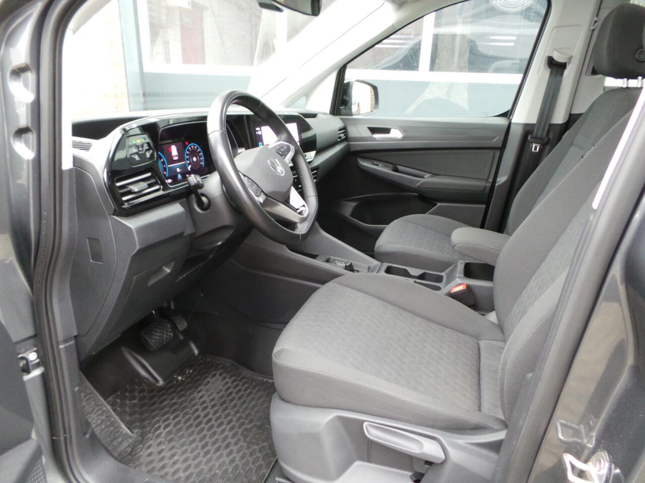 Volkswagen CADDY 1.5 TSI AUT. 5 persoons Pano,Navi,Cruise,Camera,Afn Trekh,Lmv,Emz