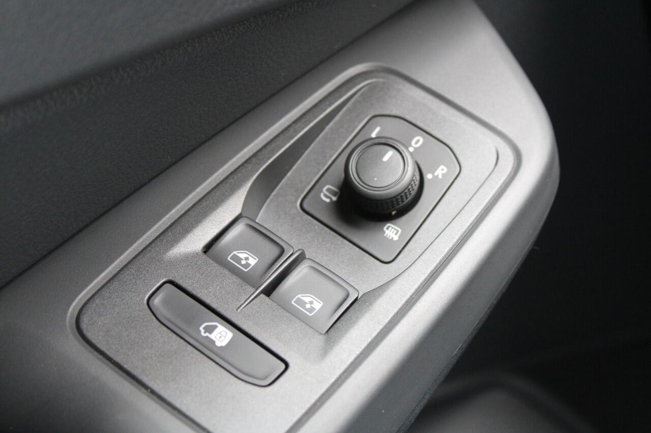 Volkswagen CADDY Cargo 2.0 TDI 122pk DSG7 - Carplay - Adaptive Cruise - Navigatie - Dig. cockpit - LED koplampen - Ergocomfort stoel - Stoelverwarming - Rijklaar