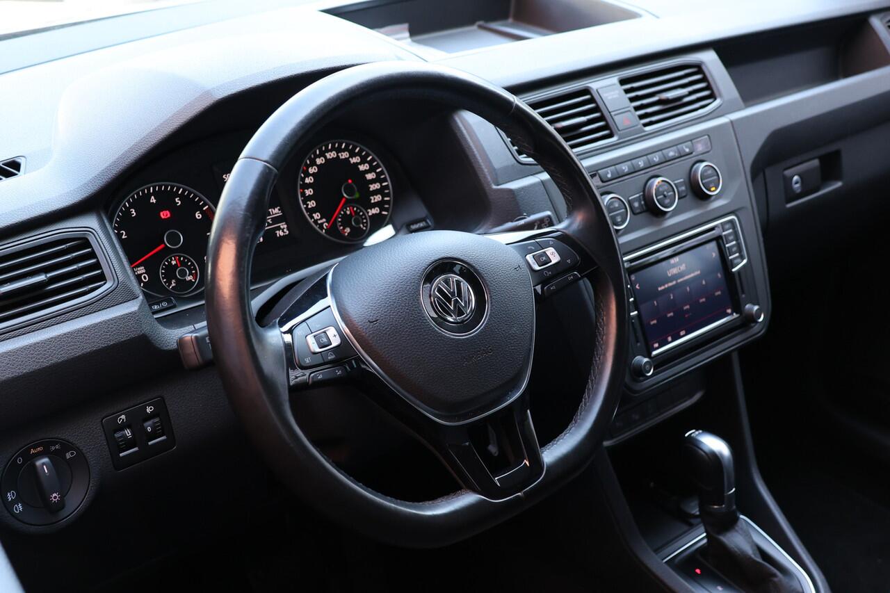 Volkswagen CADDY 2.0 TDI 185 PK DSG | CarPlay | Stoelverwarming | Camera | Navigatie | Climate control | Alarm klasse 4 | PDC | Nieuwe APK | NAP Logisch