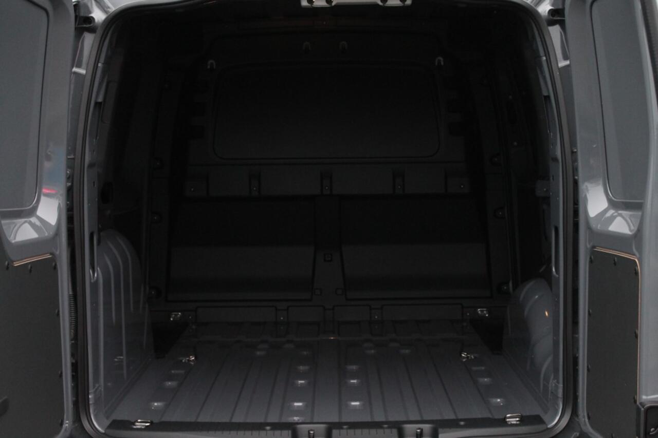 Volkswagen CADDY Cargo 1.5 TSI 114 pk - Trekhaak - Sensoren achter -