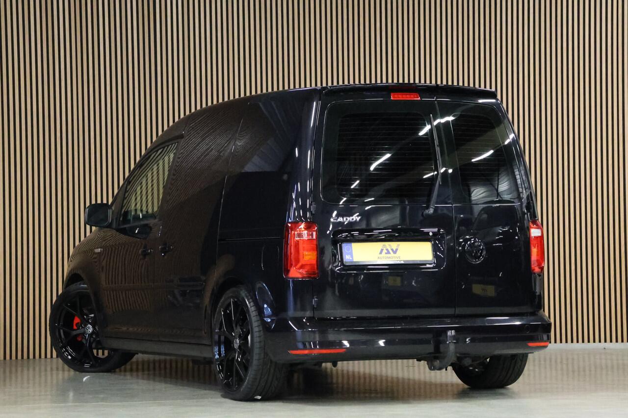 Volkswagen CADDY 2.0 TDI 185 PK DSG | CarPlay | Camera | Stoelverwarming | L+R Schuifdeur | AP Schroefset | Trekhaak | Airco | Cruise control | Dealer onderhouden | Nieuwe APK