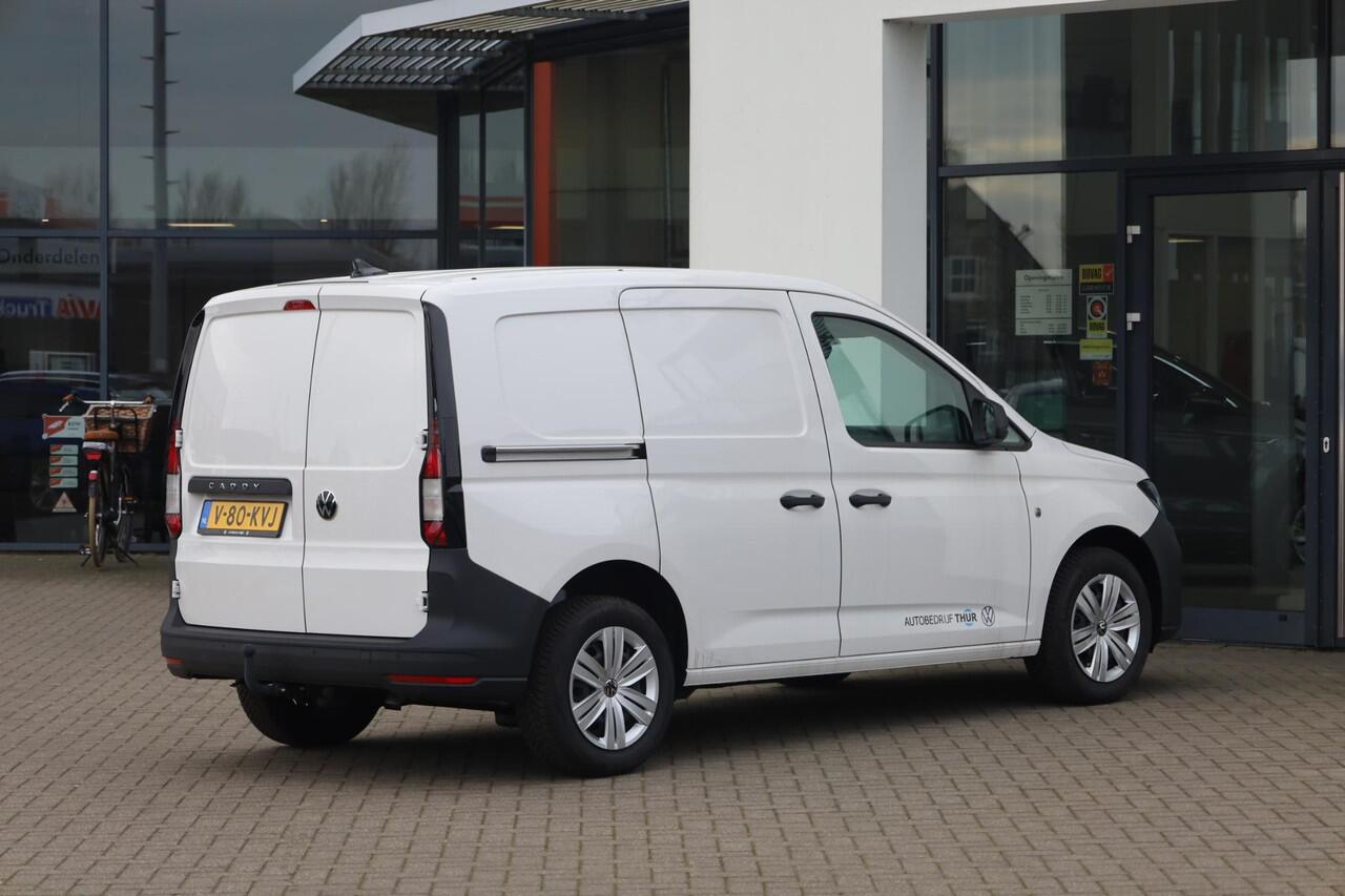Volkswagen CADDY Cargo 2.0 TDI Comfort 102PK / 75kW, Apple Carplay & Android Auto, cruise control airco, parkeersensoren achter, volledig digitaal instrumentenpaneel, trekhaak, buitenspiegels elektrisch verwarm,- en verstelbaar, regensensor, Lane Assist, 16'' SV