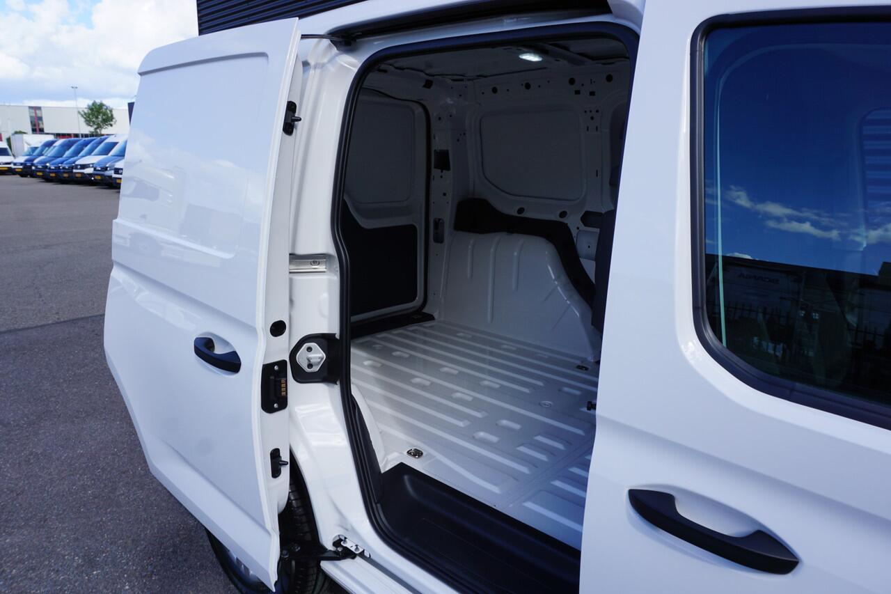 Volkswagen CADDY Cargo 2.0 TDI 102PK Apple Carplay Cruise Digitaal dashboard Parkeersensoren Trekhaak