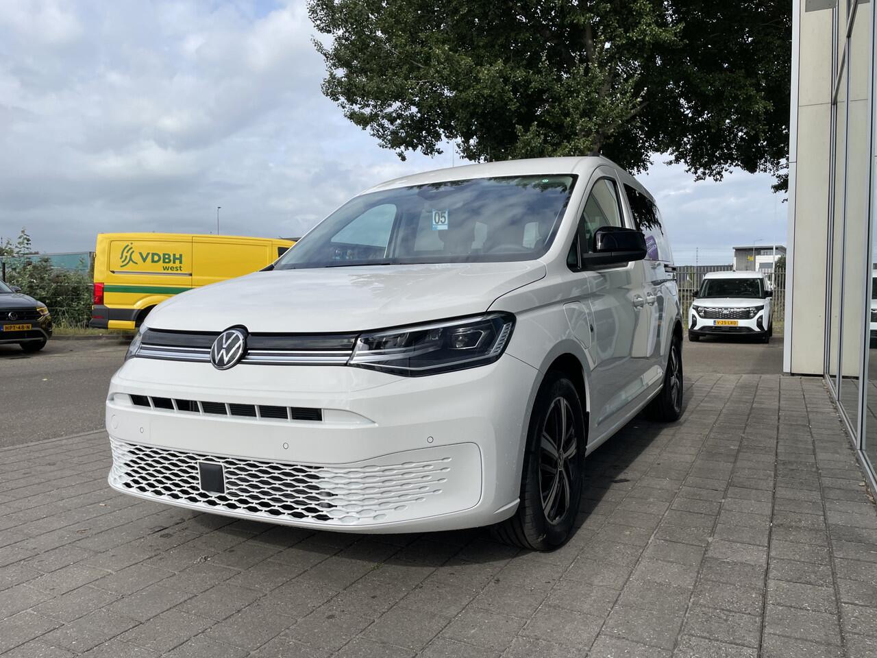 Volkswagen CADDY 1.5 TSI 150PK DSG Hybride Style | app connect | Led koplampen