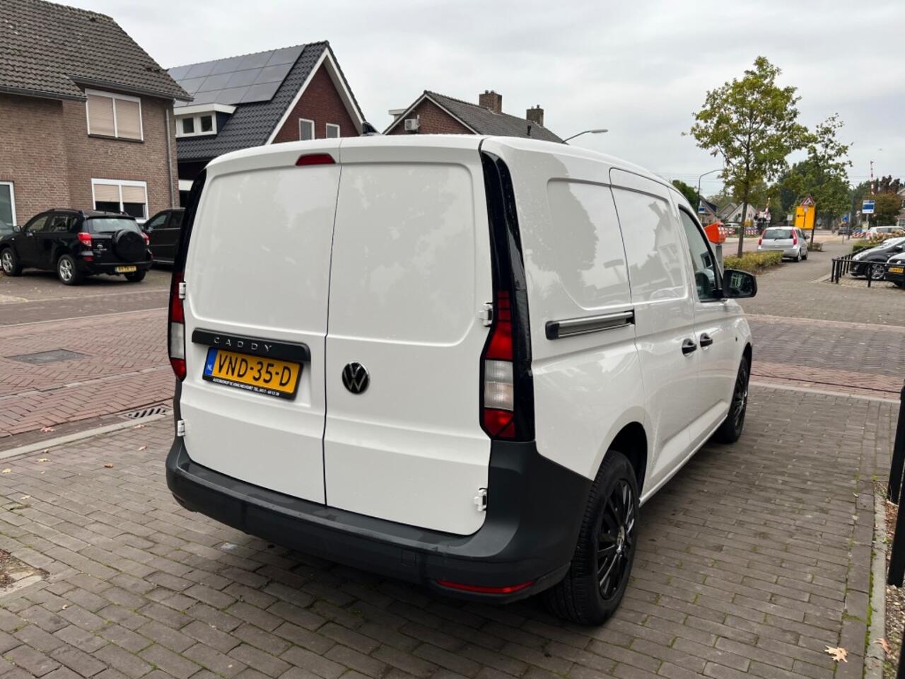Volkswagen CADDY 2.0 TDI / AIRCO / CRUISE CTR. / RADIO / SCHUIFDEUR / ELEK. RAMEN