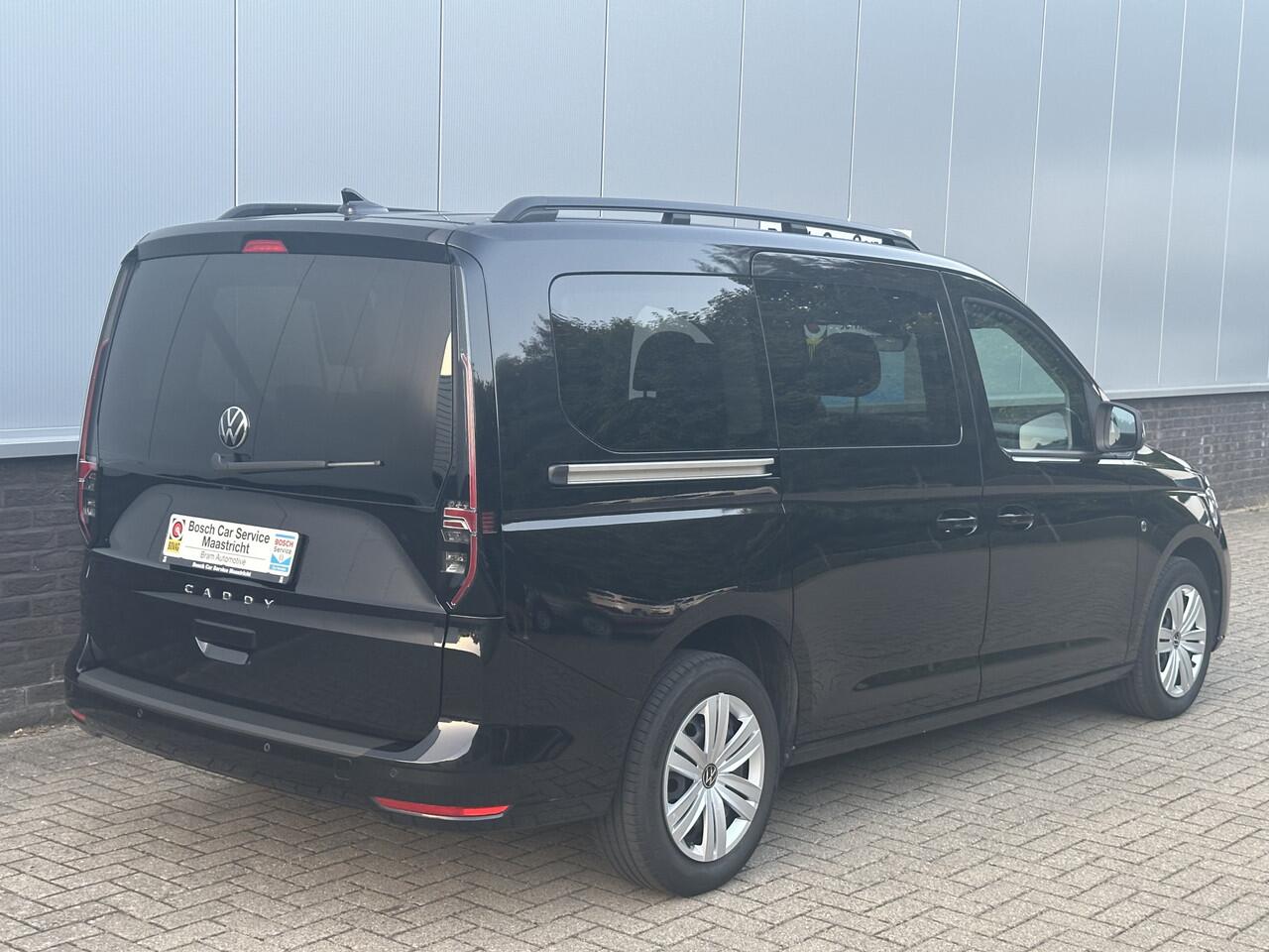 Volkswagen CADDY MAXI 1.5 TSI 7p| 7-zits | PDC | NAVI | Carplay | 1ste Eigenaar | Camera | Keyless | Interesse, Proefrit? Bel of app met: 06-24 28 28 42