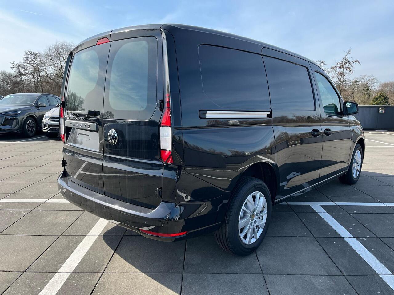 Volkswagen CADDY MAXI Bedrijfswagens Cargo Style 2.0 TDI 90 kW 122 pk 7 versnellingen DSG | BPM vrij | Achterdeuren met ruit | Assistentiepakket | Trekhaakvoorbereiding | Winterpakket |