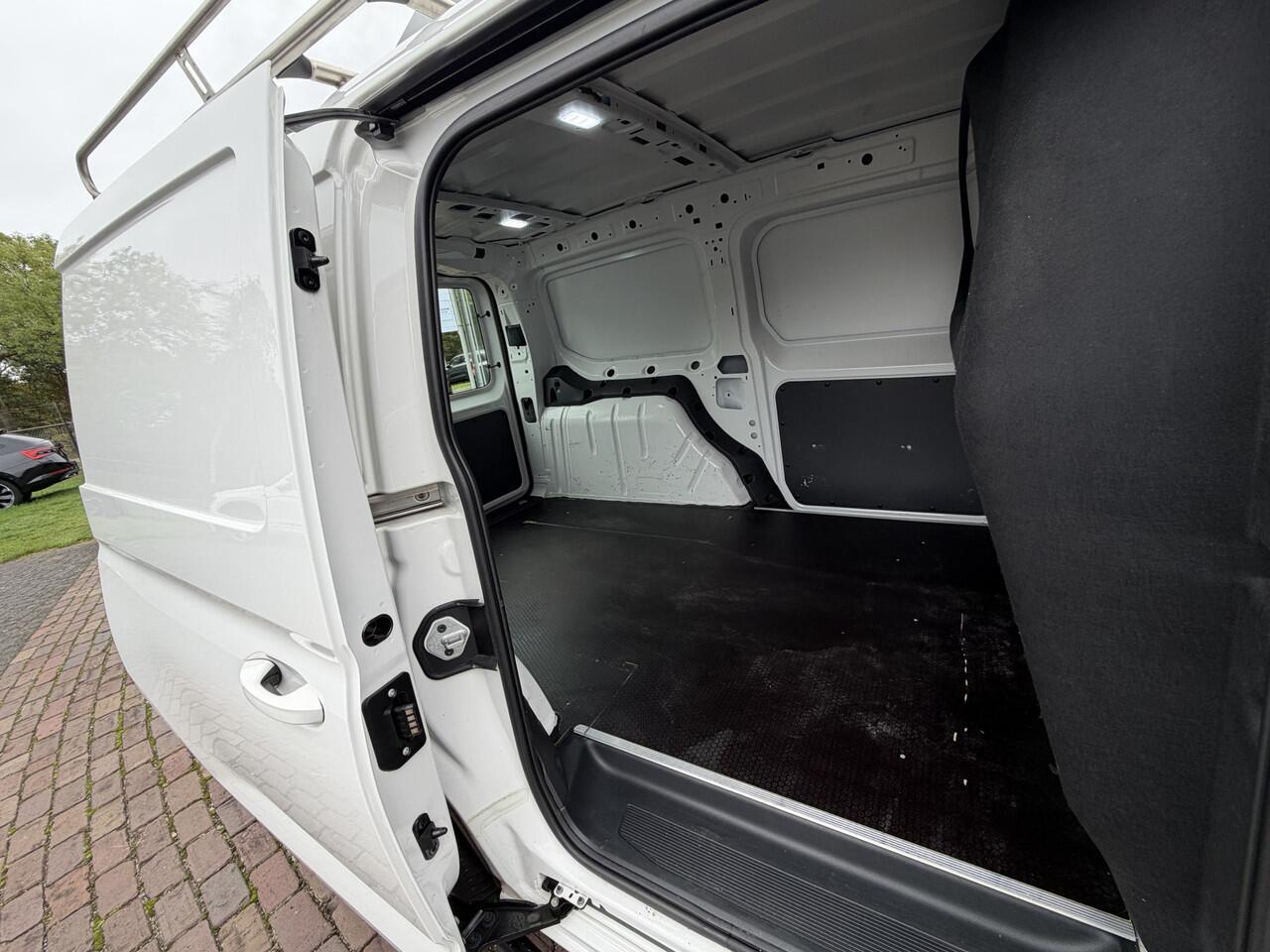 Volkswagen CADDY MAXI Cargo 2.0 TDI Exclusive 122pk | Trekhaak | Keyless | Dodehoek