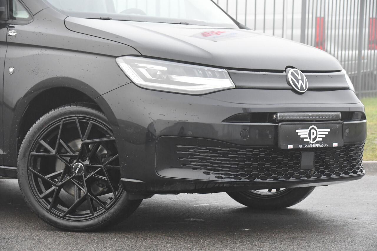 Volkswagen CADDY MAXI Cargo 2.0 TDI Exclusive Black Edition Camera, Cruise, Carplay, LED, Stoelverwarming, Automaat, Trekhaak, Standkachel, Uniek!