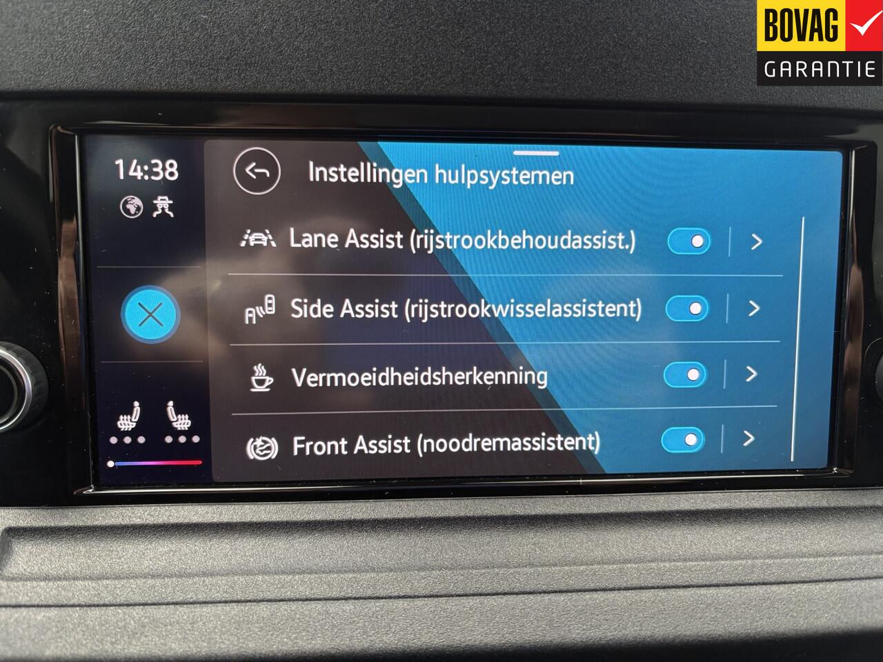 Volkswagen CADDY MAXI 1.5 TSI 5p CALIFORNIA Tiny Camper DSG ( Standkachel, Bed, Led verlichting, Navigatie, Trekhaak) RIJKLAARPRIJS!