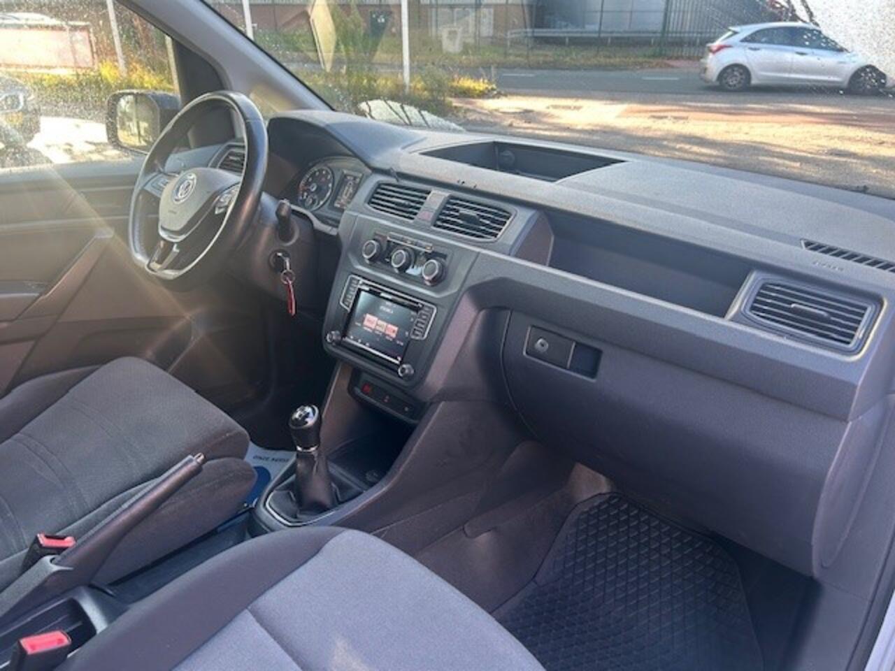 Volkswagen CADDY MAXI 1.4 TGI L2H1 EcoFuel Comfortline AIRCO I MULTIMEDIA I CAMERA I TREKHAAK I PDC I RIJDEN OP GROEN GAS = CO2 NEUTRAAL 1e EIGENAAR I COMPLETE ONDERHOUDSHISTORIE