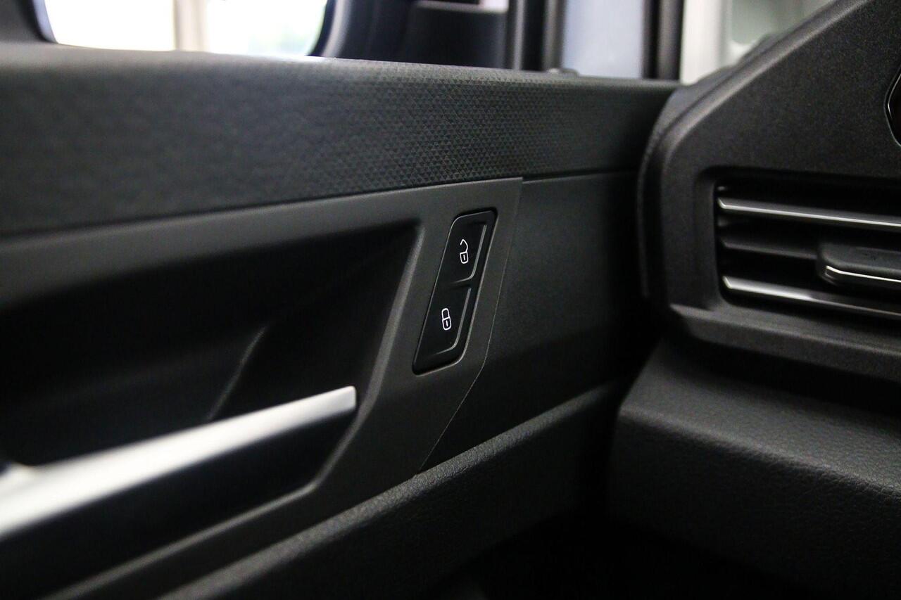 Volkswagen CADDY MAXI Kombi 1.5 TSI 150pk DSG eHybrid Stoelverwarming | Navigatie | 7 Zits |