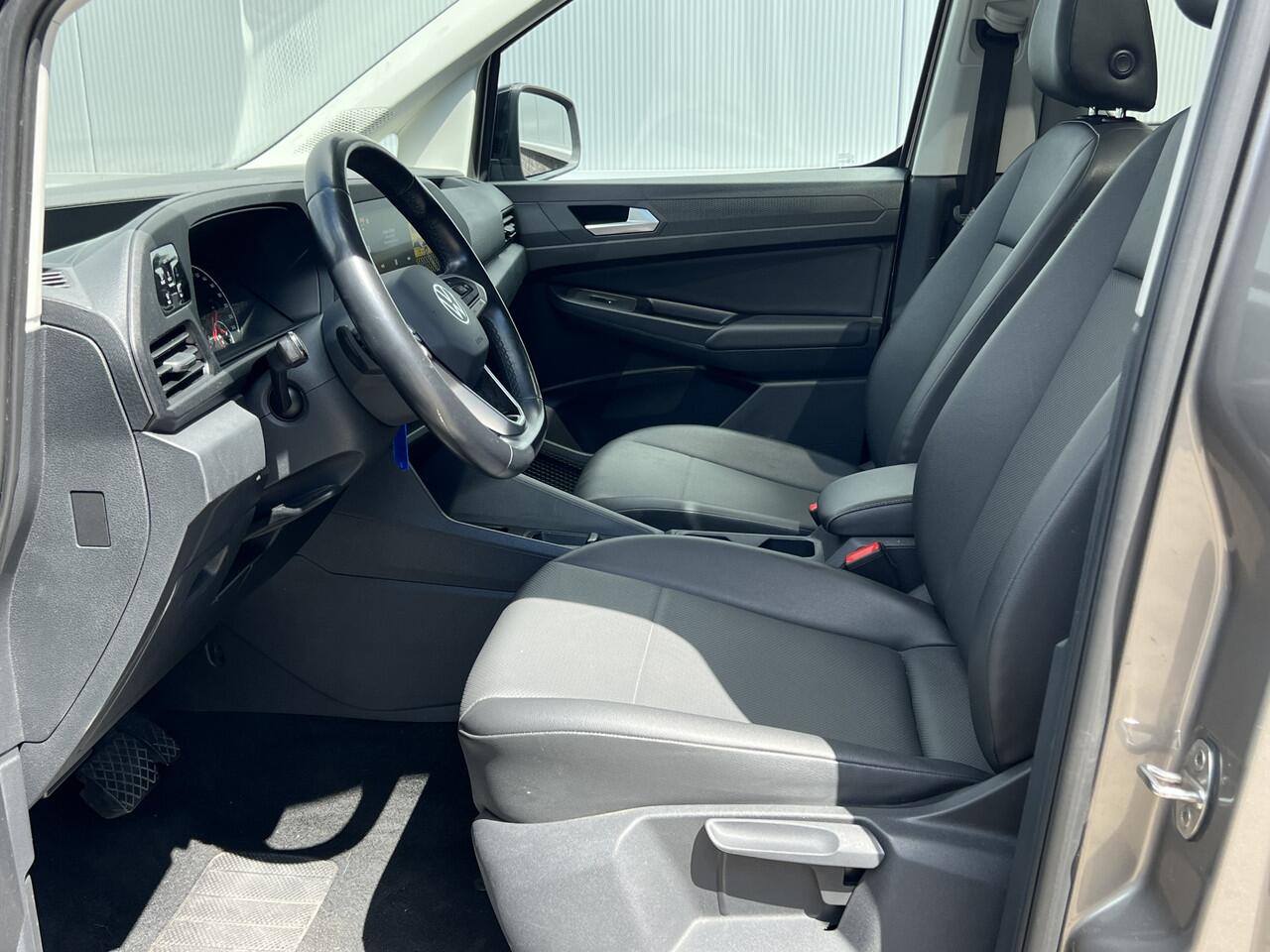 Volkswagen CADDY MAXI 1.5 TSI 7p | 7-zits | Pano | Full LED | Leer | Camera | Carplay | Interesse, Proefrit? Bel of app met: 06-24 28 28 42