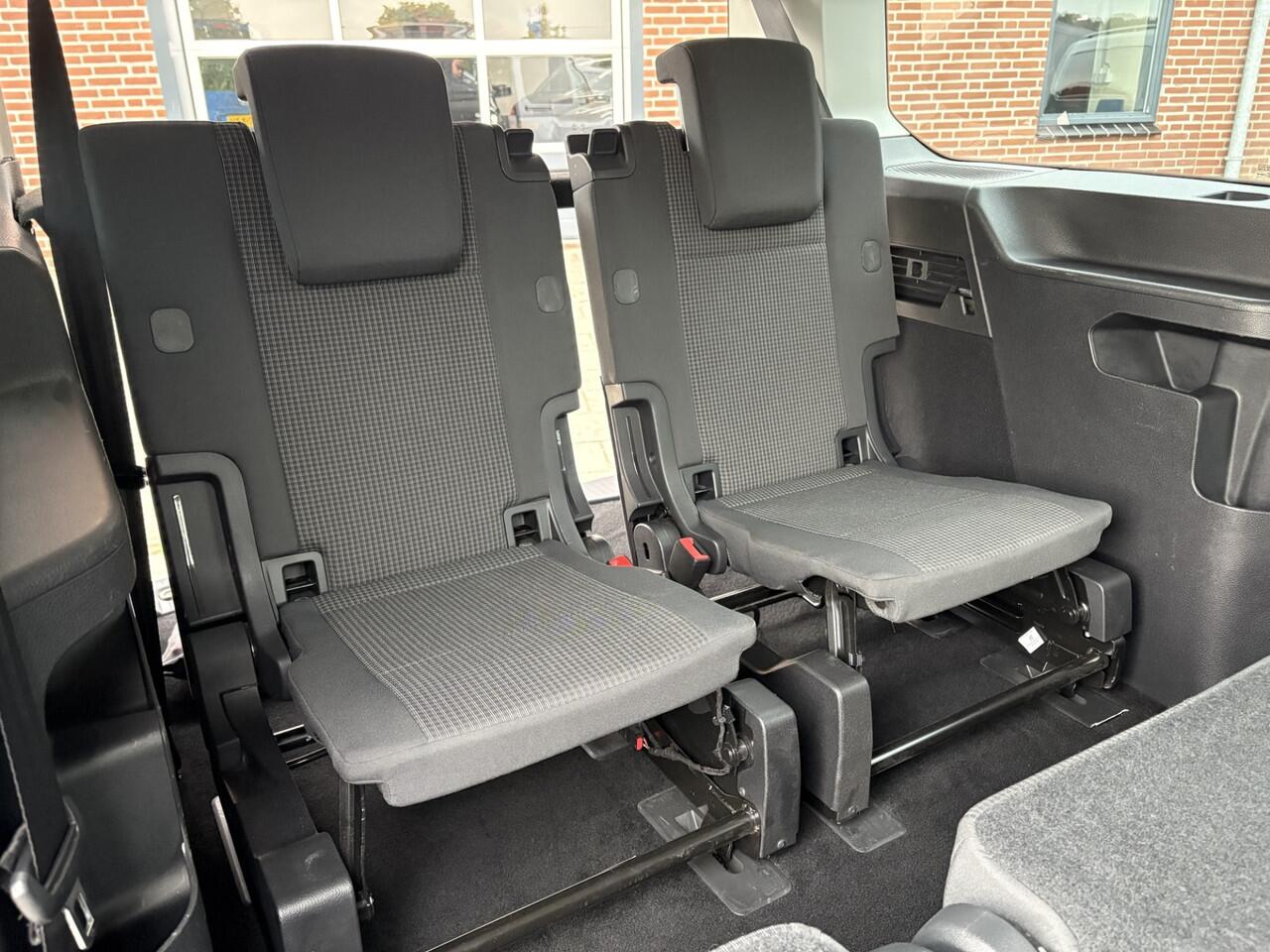 Volkswagen CADDY MAXI 1.5 TSI 7p 84kw Life ( Apple Carplay, Android Auto, PDC voor en achter+Camera, Trekhaak) RIJKLAARPRIJS!